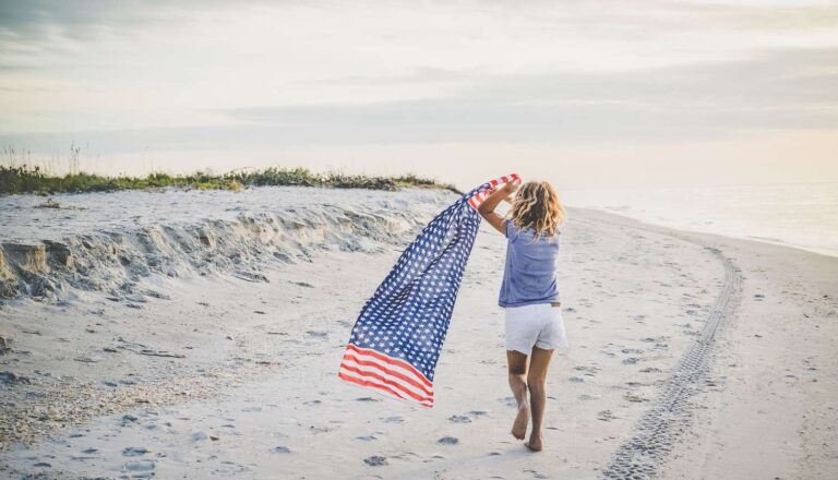 The Ultimate Guide to July 4th in Isle of Palms | Carroll Realty Inc.
