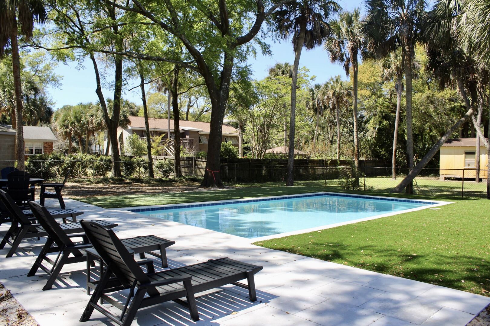 rental with pool